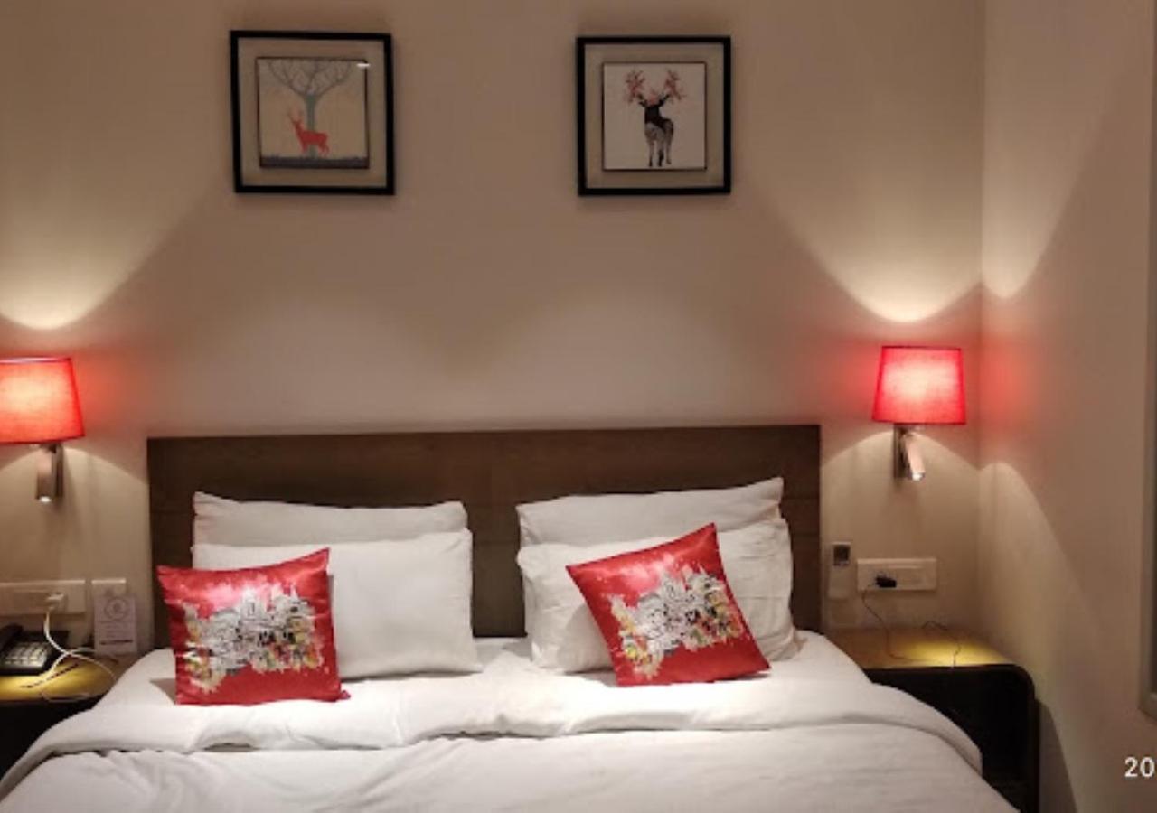 Hotel Le Lotus Grand Kakarmatha Eksteriør bilde