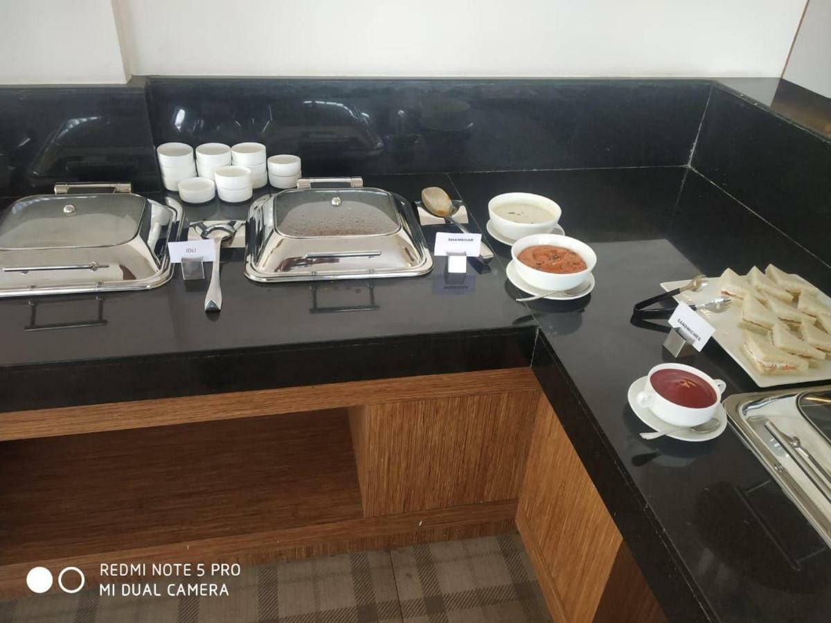 Hotel Le Lotus Grand Kakarmatha Eksteriør bilde