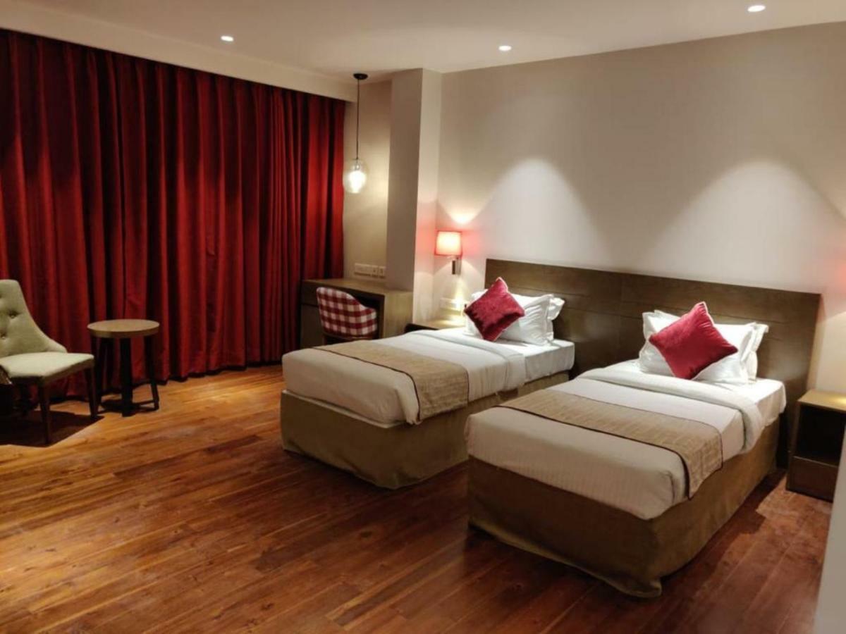 Hotel Le Lotus Grand Kakarmatha Eksteriør bilde
